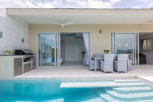 3 Bedroom Ocean View Villa Aura