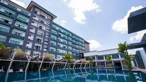 Hotel Mbi Resort Danok