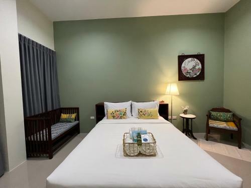 Apartamento Alley Hill Phuket