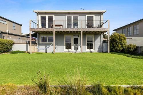 Waterview- Queenscliff, Bay Views, Pet Friendly