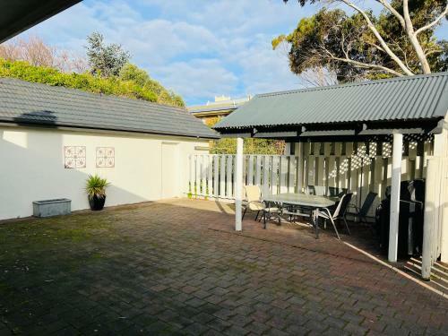 Gracebell - Pet Friendly Wifi Available