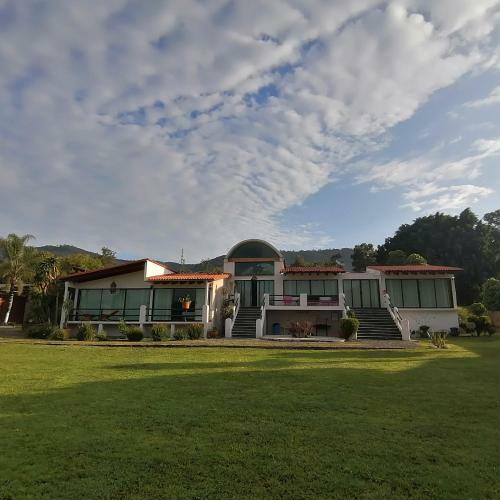 Casa De Campo Llena De Paz Y Armon�a Para Descansar