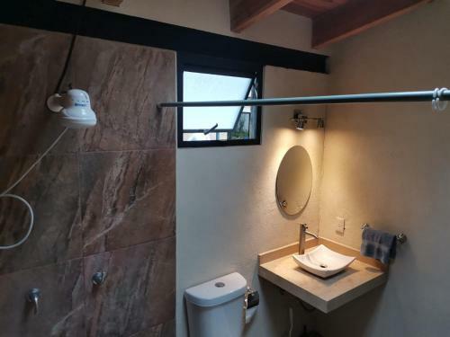 Bungalito Monte Alto (acatitl�n-valle De Bravo)