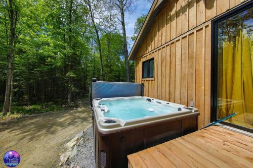 Chalet Deschamps- Spa- Chien Accept�- Nature- Estrie