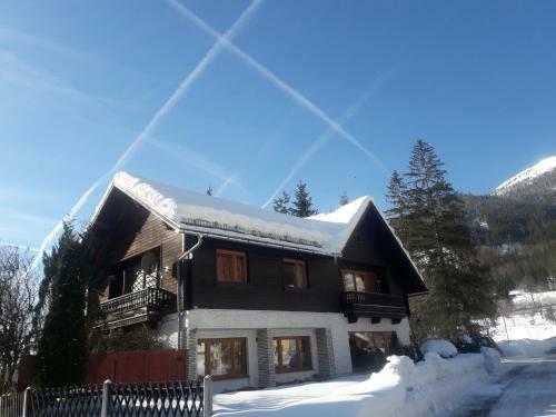 Hostal Adventure Palfau