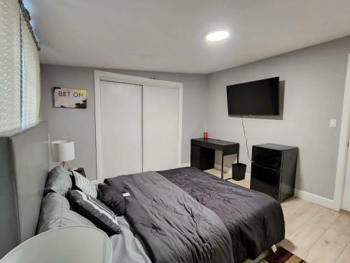 Hostal 2 Bedroom Private And Outside Kitchen