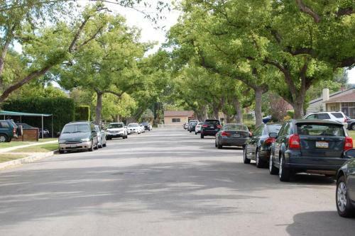 Beach Home In Sherman Oaks!