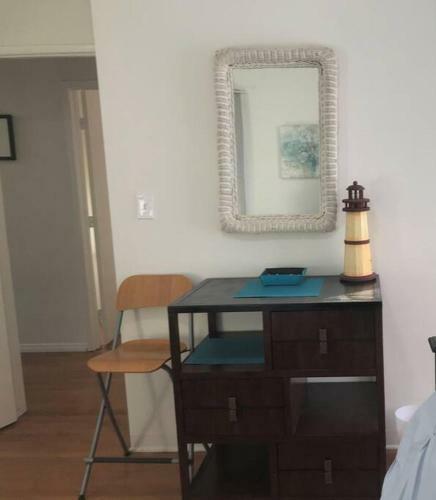 Beach Home In Sherman Oaks!