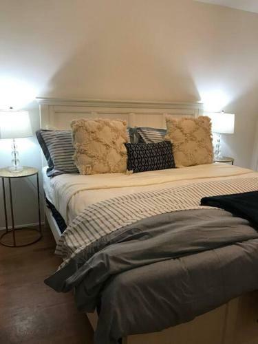 Beach Home In Sherman Oaks!