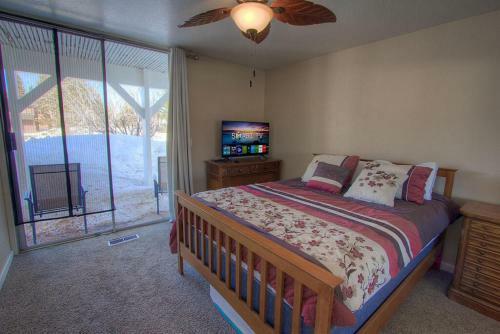 Let's Dock On Emerald By Lake Tahoe Accommodations