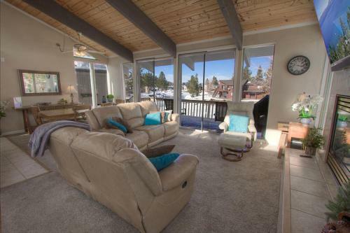 Let's Dock On Emerald By Lake Tahoe Accommodations