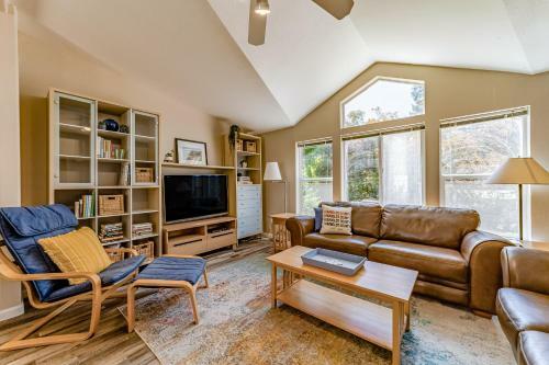 Mountain Quail Cottage