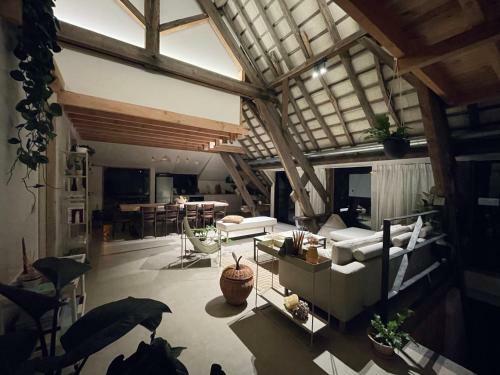 Pa� - Boutique Home