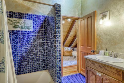 Muhlebach Mountain Hideaway