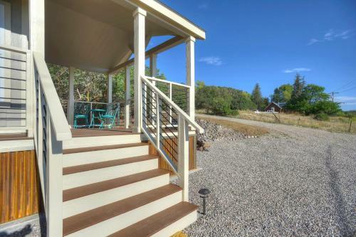 Pine River Model Cabin - 1 Br - Bayfield