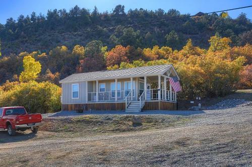 Pine River Model Cabin - 1 Br - Bayfield