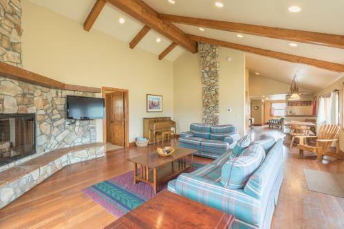 Meadow View Cabin