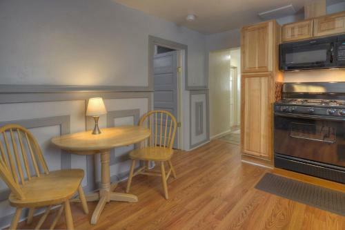 Downtown Cottage