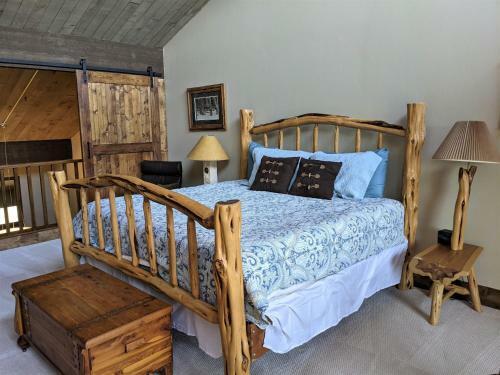 Tamarron Gambel Oak - 777