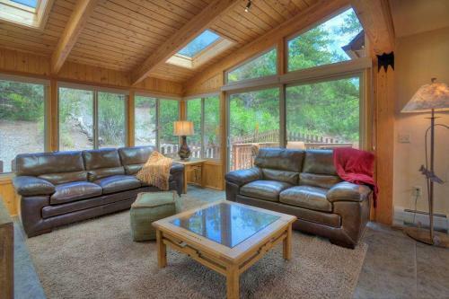363 Whistling Horse Trail