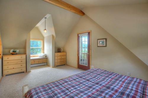 363 Whistling Horse Trail