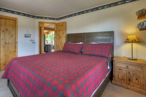 363 Whistling Horse Trail