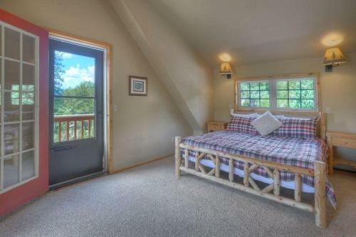 363 Whistling Horse Trail