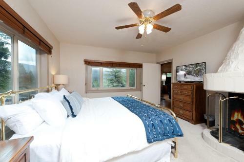151 Cr 200 - 3 Bedroom Cabin