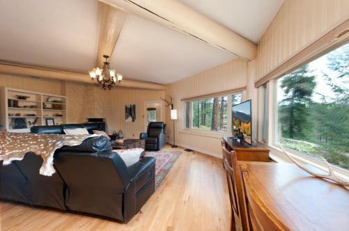 151 Cr 200 - 3 Bedroom Cabin