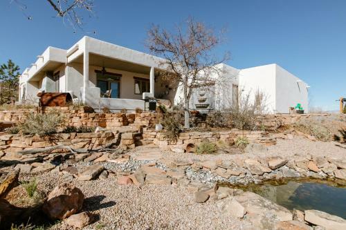 Resort-like Adobe At Colorado National Monument