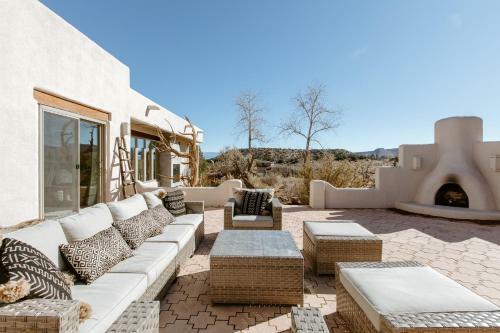 Resort-like Adobe At Colorado National Monument