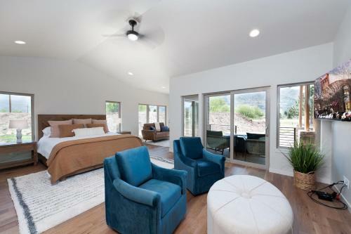 275 Estancia House