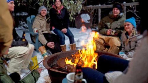 Black Bear Retreat Lodge 3