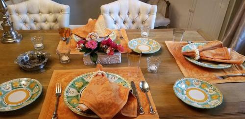 Hollywood Regency Luxury Boutique Home Denver Center