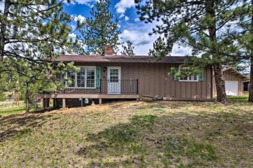 Rocky Mountain Breezes Cabin Grill And Deck!
