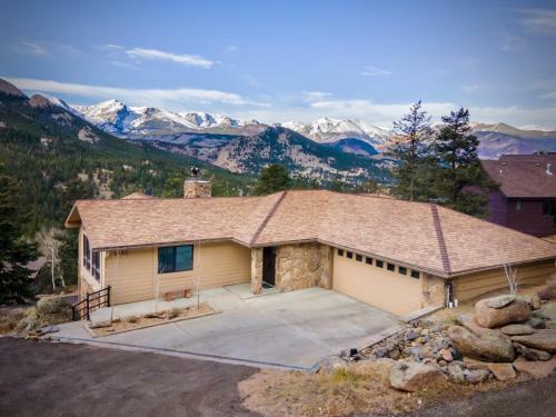 Alpenglow Vacation Home At Windcliff Home