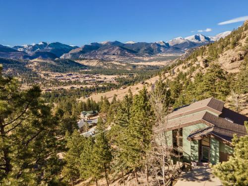 Eagle's Providence Vacation Home At Windcliff Home