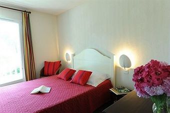 Hotel Pierre & Vacances Domaine Du Golf De Pinsolle