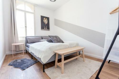 Full House Studios - Das Beschickbare Apartment