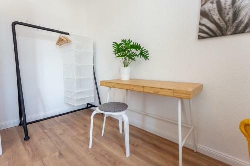 Full House Studios - Das Beschickbare Apartment