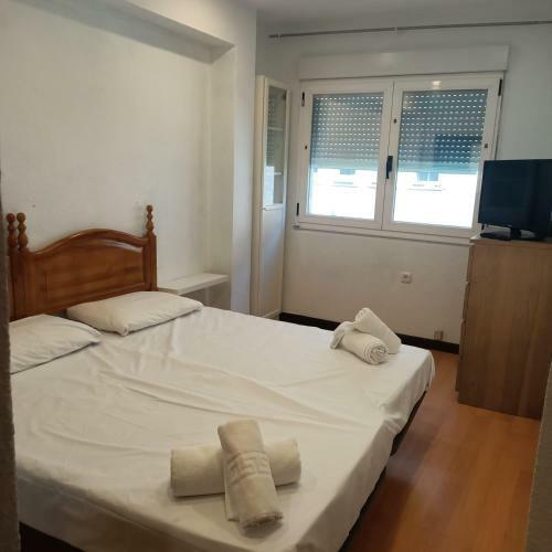 903a Apartamentos 2 Dormitorios Cand�s