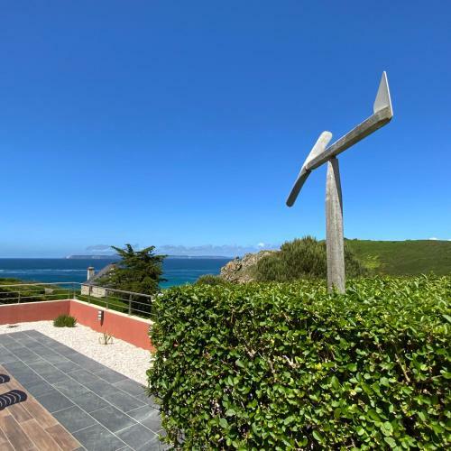 Magnifique Villa Face � La Plage De Pors Piron