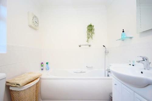 Little Crossways , Goodwood