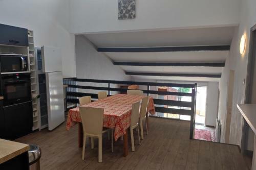Apartamento Charming Duplex With Pool - Between City And Sea
