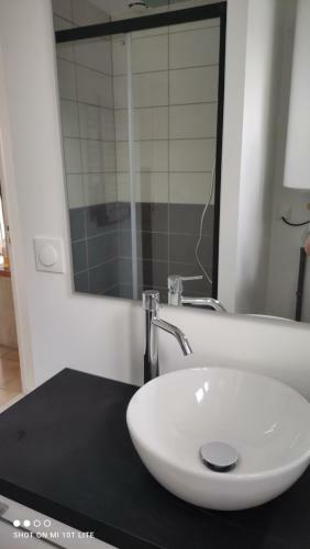 Apartamento Logement T2 Proche Port Lilly