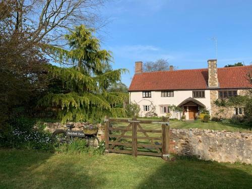 The Stables - Holyford Farm