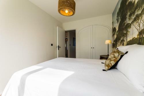 Hodei Keyweek 3 Bedroom Apartment With Sea View In Biarritz