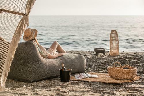 Khroma Luxury Suite 1 Beach Front Apartment