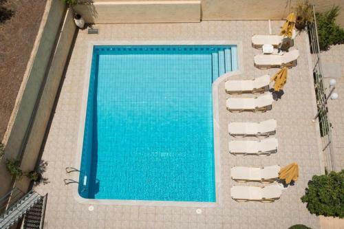 Khroma Luxury Suite 1 Beach Front Apartment