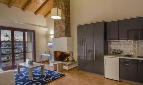Hotel Kaminos Resort